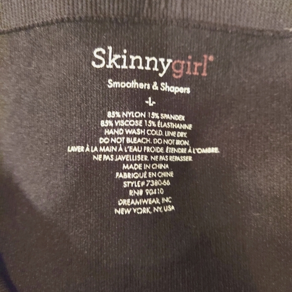 NWOT- AWESOME SKINNY GIRL BLACK SMOOTHERS & SHAPERS BOY SHORTS - Picture 10 of 10